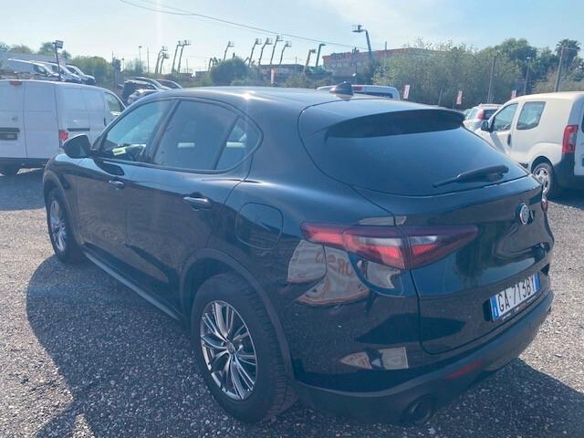 Alfa Romeo Stelvio 2.2 Turbodiesel 160 CV AT8 RWD Business