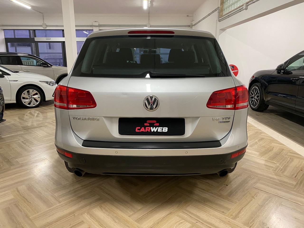 VOLKSWAGEN TOUAREG 3.0 TDI DSG 2011