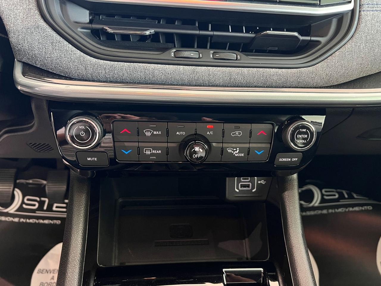 JEEP Compass II 2021 1.3 turbo t4 Longitude 2wd 130cv - LED - CAMERA!
