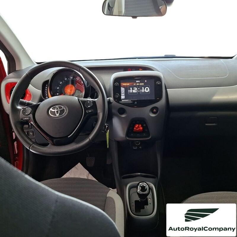 Toyota Aygo Aygo Connect 1.0 VVT-i 72 CV 5 porte x-play MMT