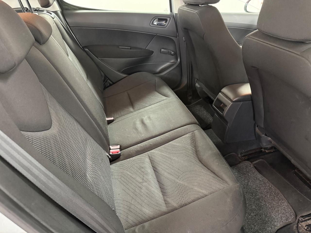 Peugeot 308 1.6 8V e-HDi 112CV 5porte - 2012
