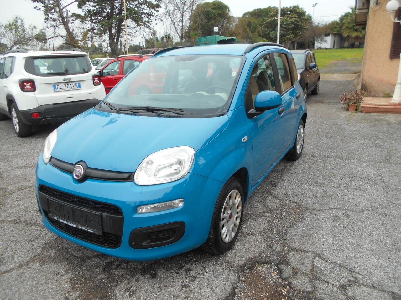 Fiat Panda 1.2 Lounge 5 POSTI NEOPATENTATI