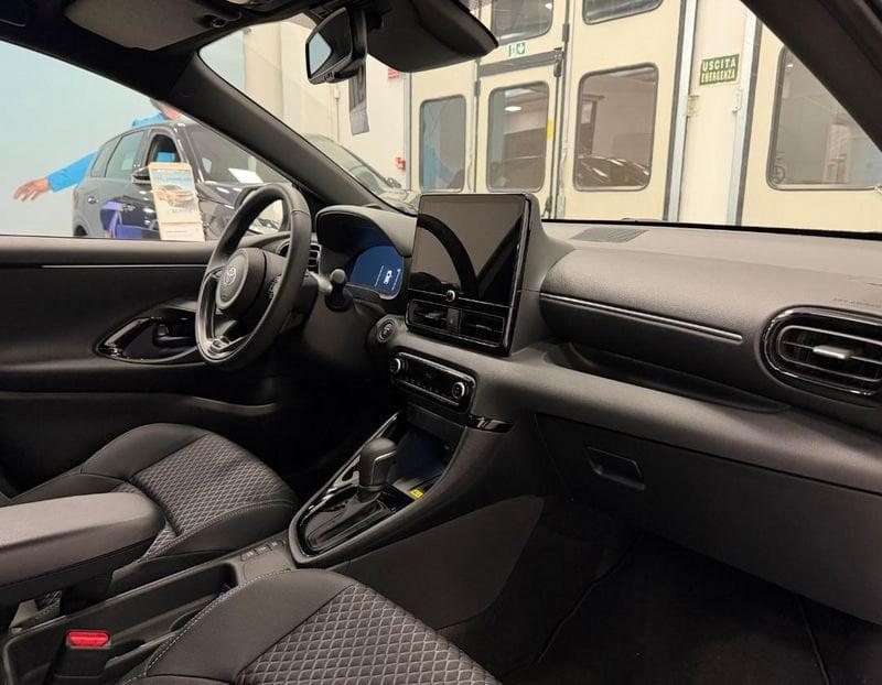 Toyota Yaris Yaris 1.5 130 Hybrid 5 porte Lounge