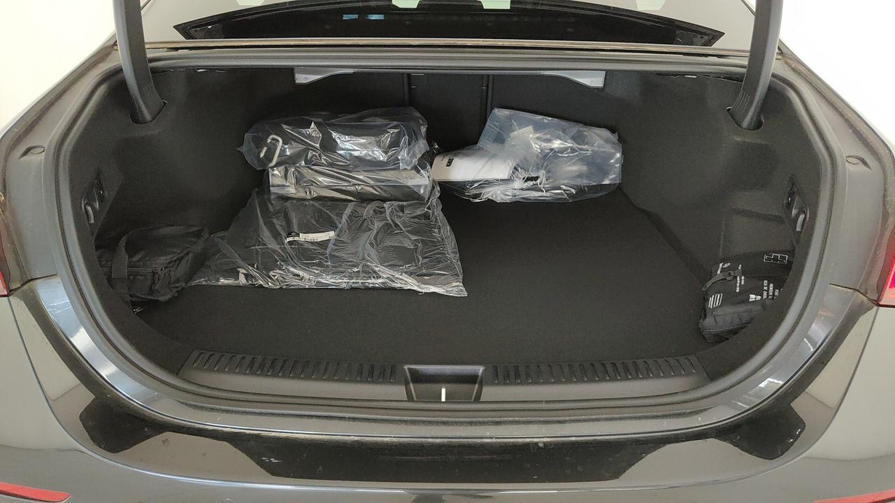 Mercedes-Benz E 300 de phev AMG Line Premium Plus 4matic auto