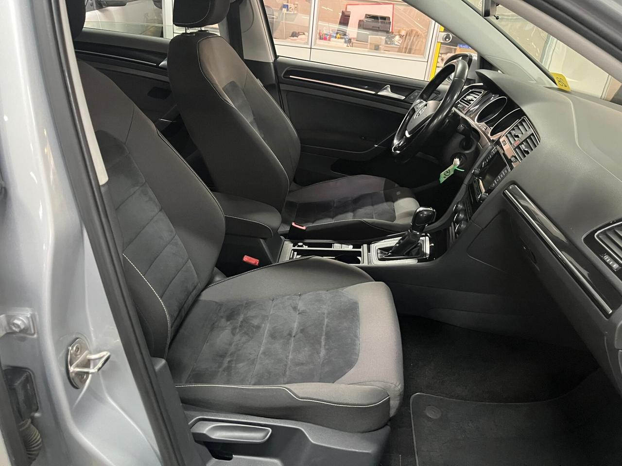 Vw Golf 1.6 TDI 5p. Highline Cambio automatico DSG