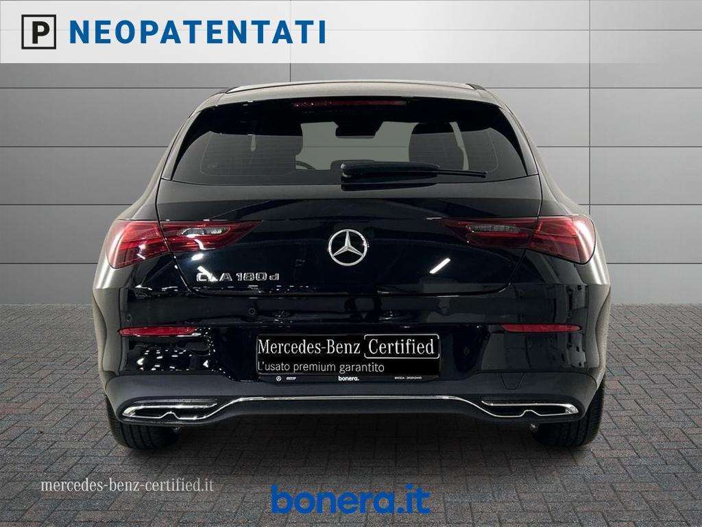 Mercedes CLA Shooting Brake 180 D Progressive Advanced 8G-DCT