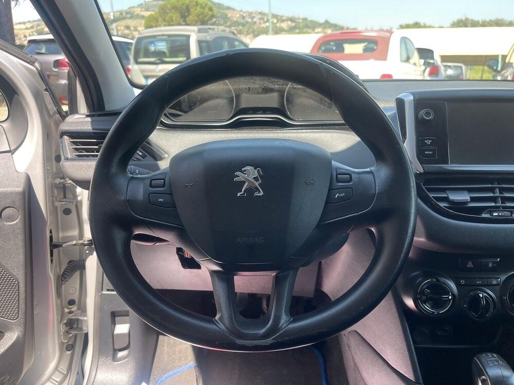 Peugeot 208 1.2 VTi 82 CV 5 porte Allure NEO PATENTATI