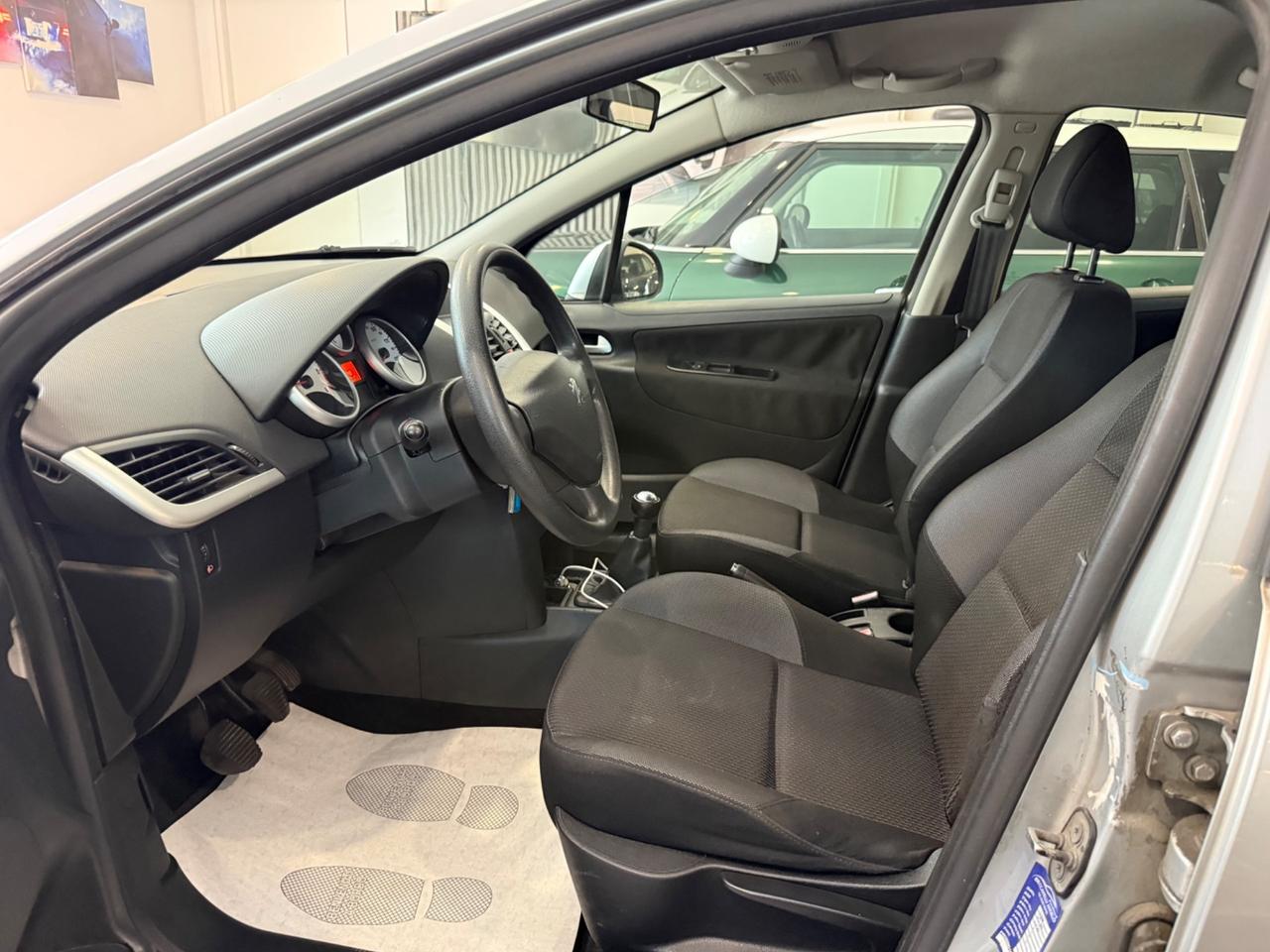 Peugeot 207 1.6 Diesel neopatentati