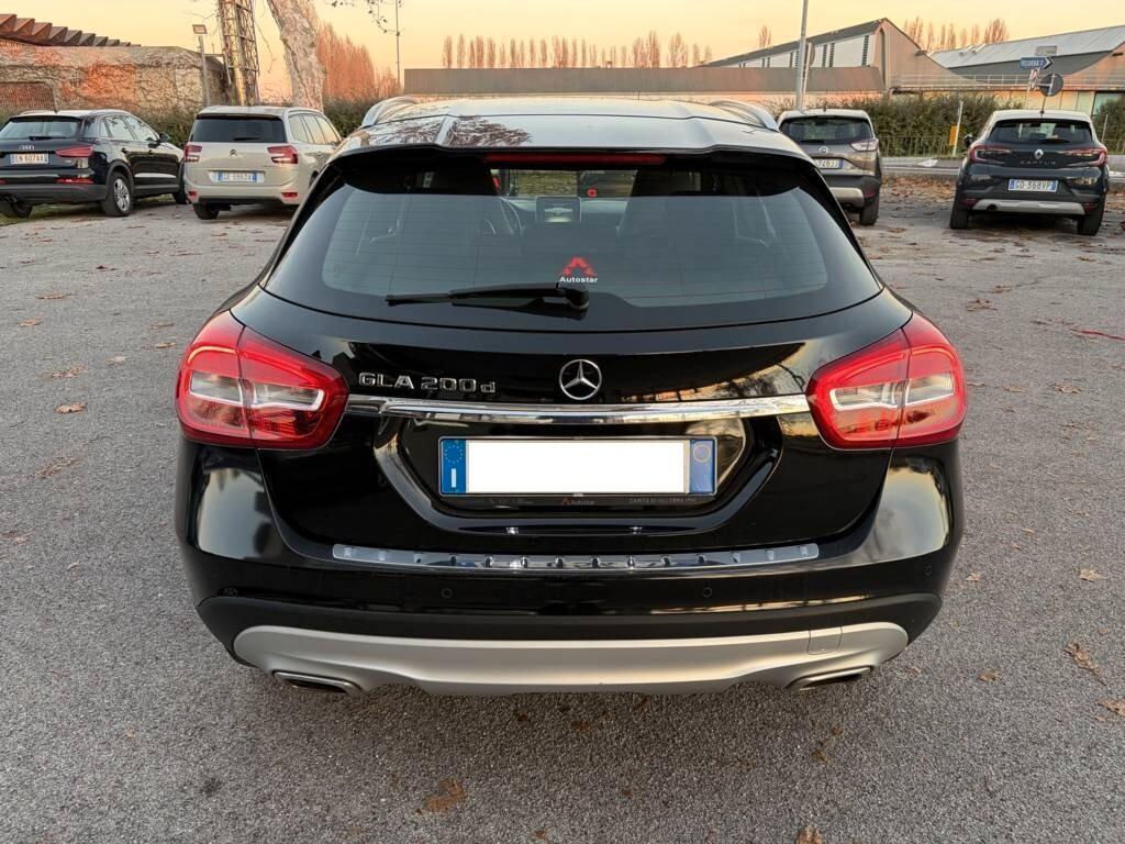 Mercedes-benz GLA 200 d Automatic Sport
