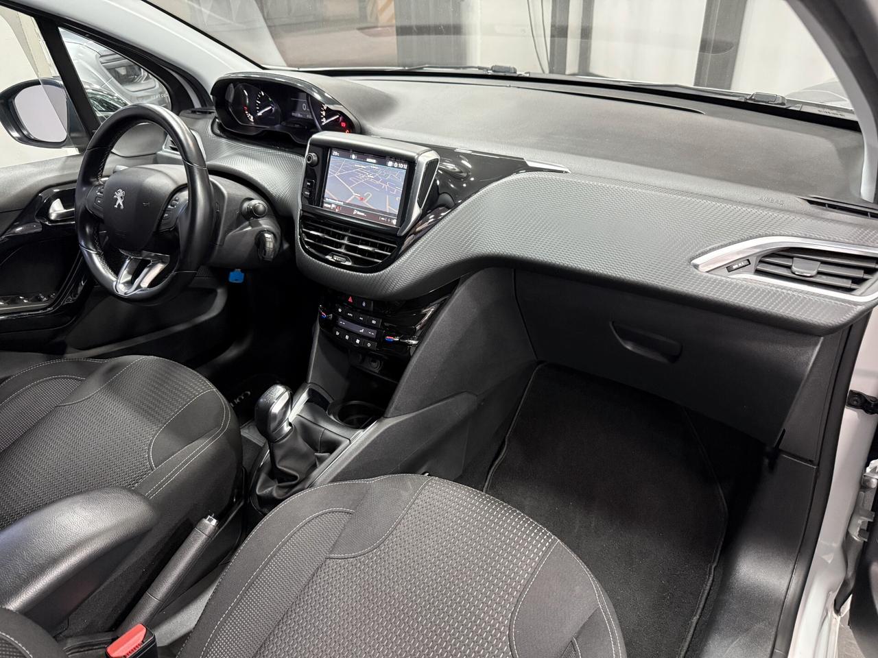 Peugeot 208 BlueHDi 100 S&S 5 porte Allure