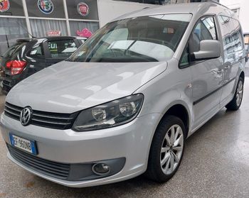 Volkswagen Caddy 1.6 TDI 102 CV DSG 5 POSTI