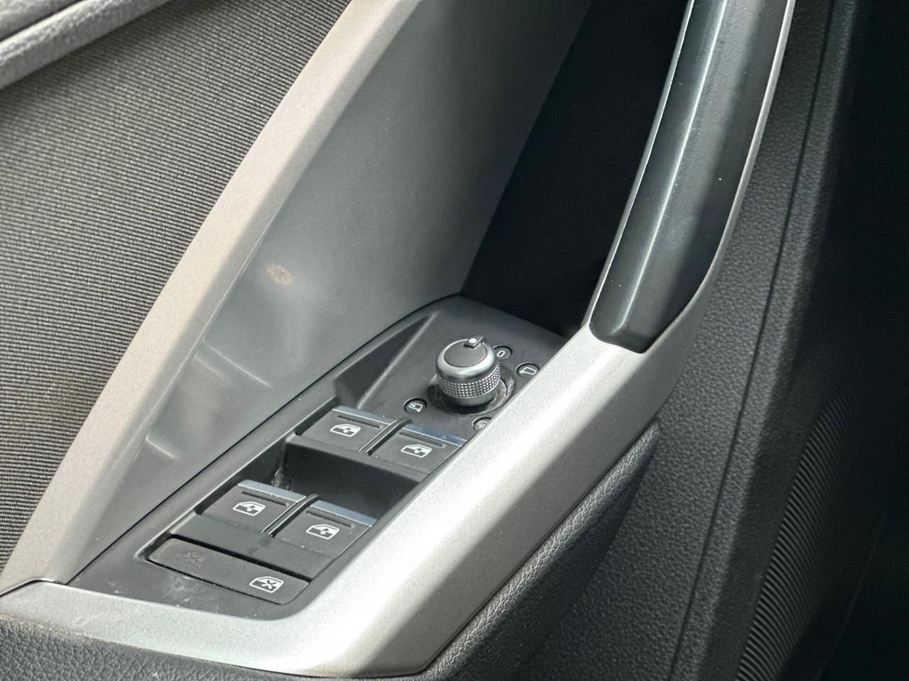 Audi Q3 2.0 TDI S tronic Advanced TETTO/FULL