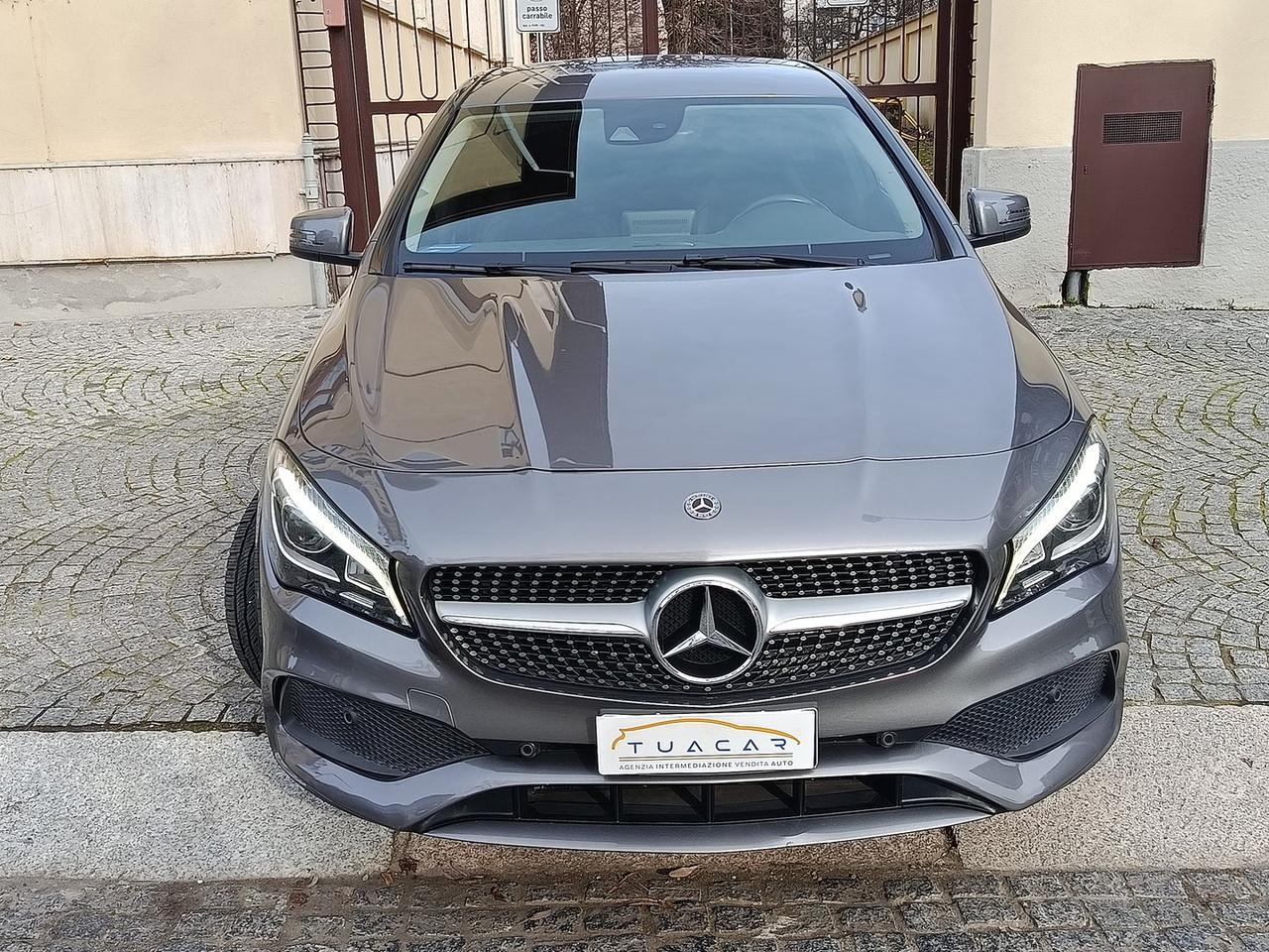 Mercedes-Benz CLA 200 Business Line CLA 200 #9325