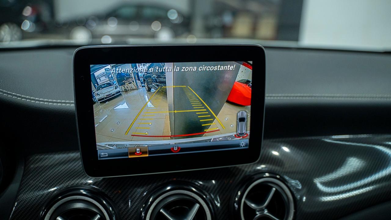 Mercedes-benz GLA 200 D NIGHT EDITION AUTO TETTO CARBONIO NAVI PELLE FULL OPTIONAL
