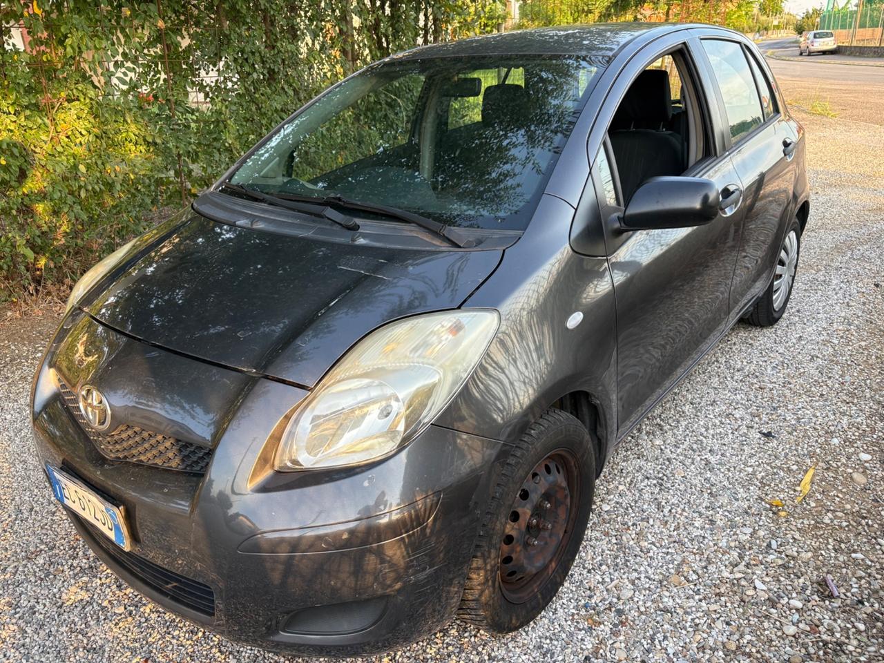 Toyota Yaris 1.0 5 porte 96cv GPL