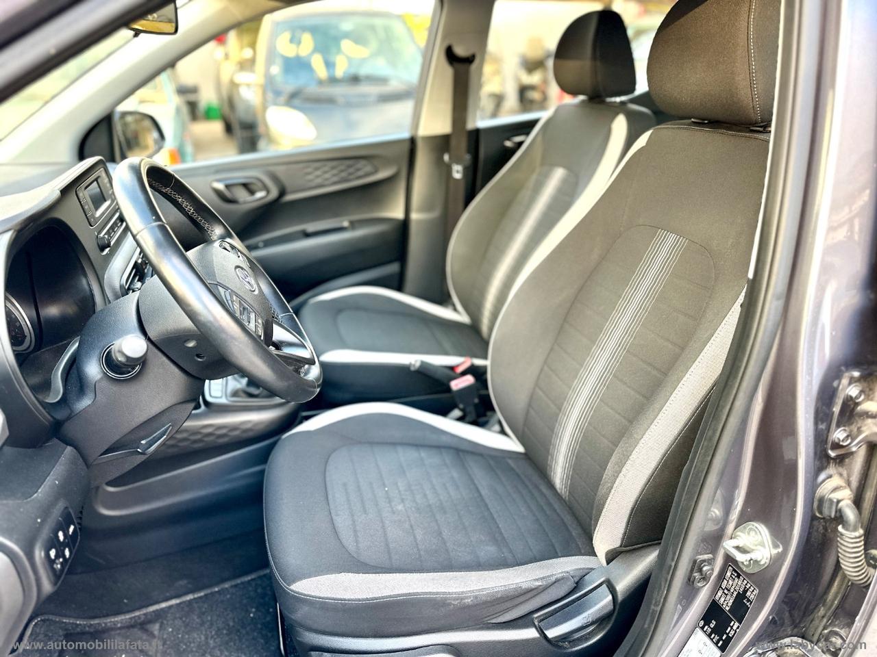 HYUNDAI i10 1.0 MPI Tech 26.000 KM