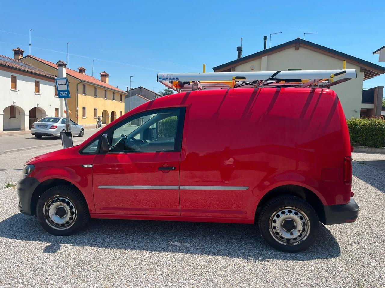 Volkswagen Caddy 2.0 TDI 122 CV 4MOTION Trendline Maxi