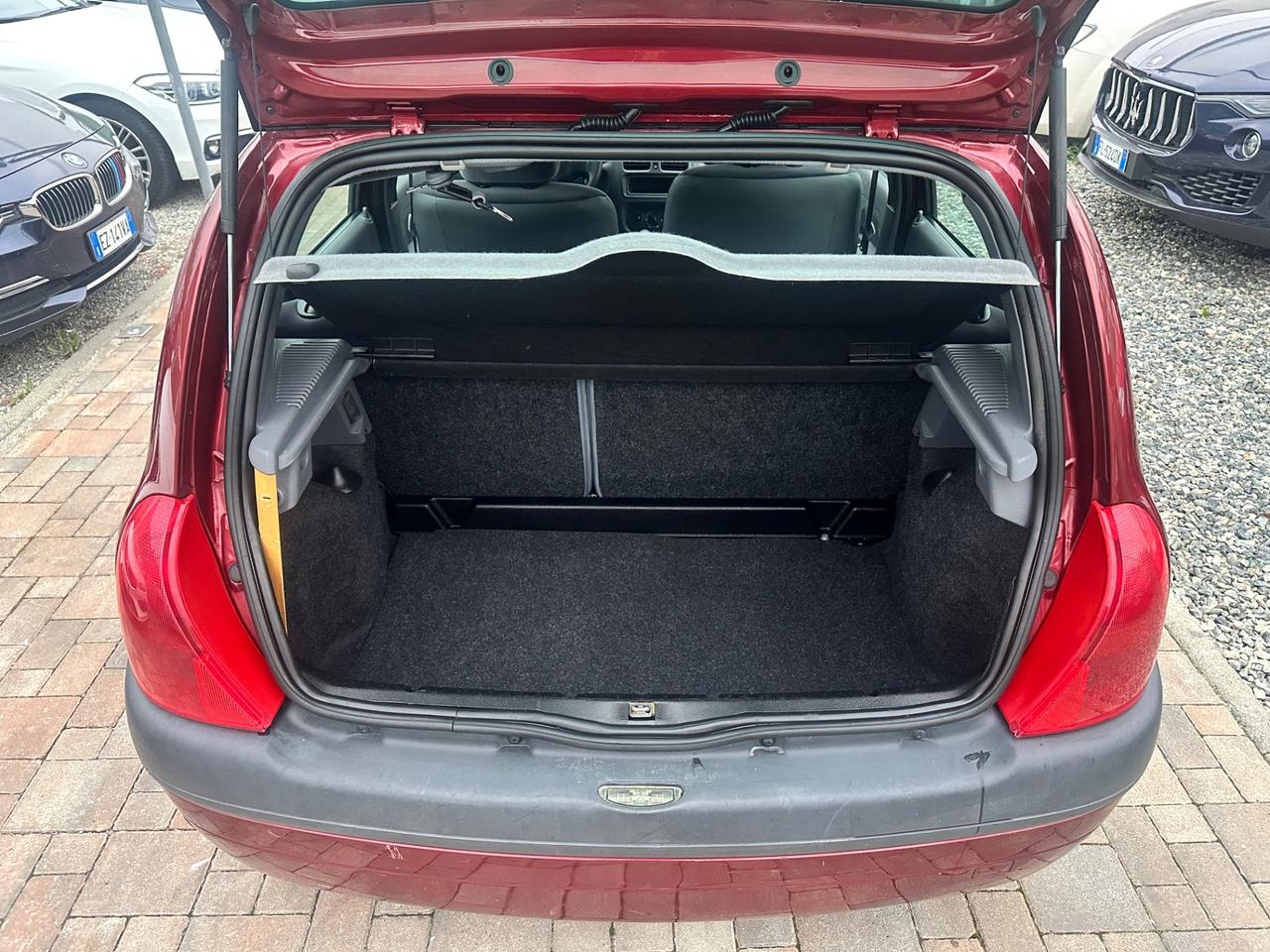 Renault Clio 1.4 cat 5 porte RXE