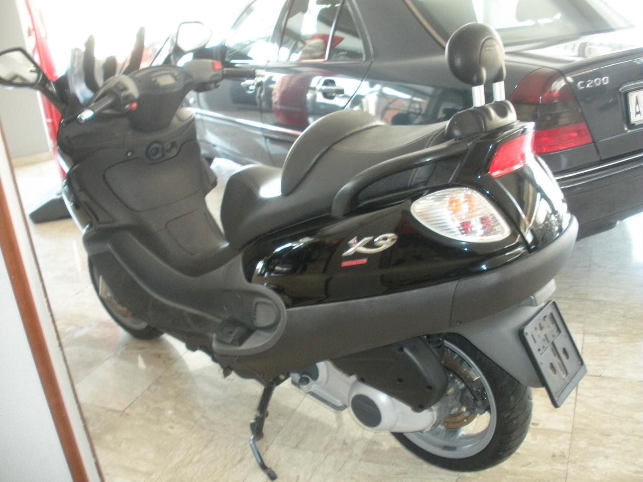 Piaggio X 9 EVOLUTION