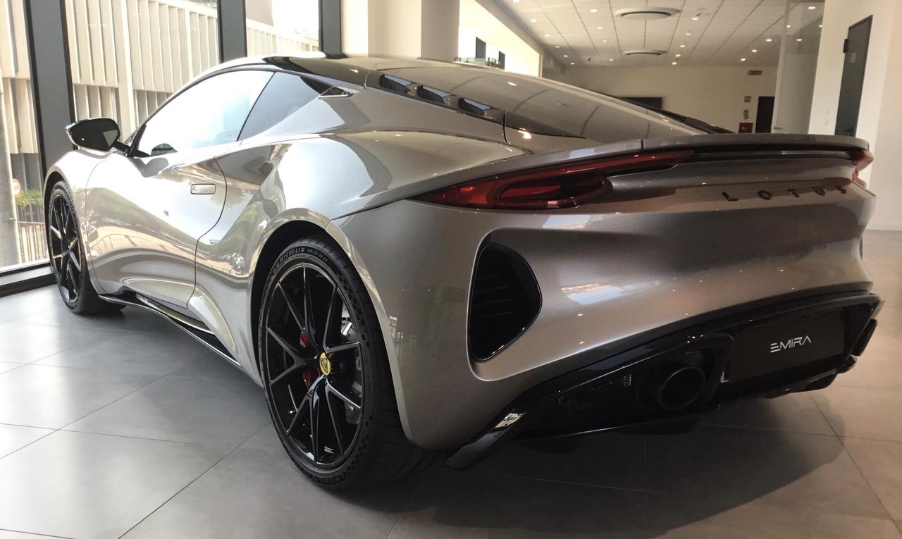 Lotus Emira V6 Supercharged First Edition