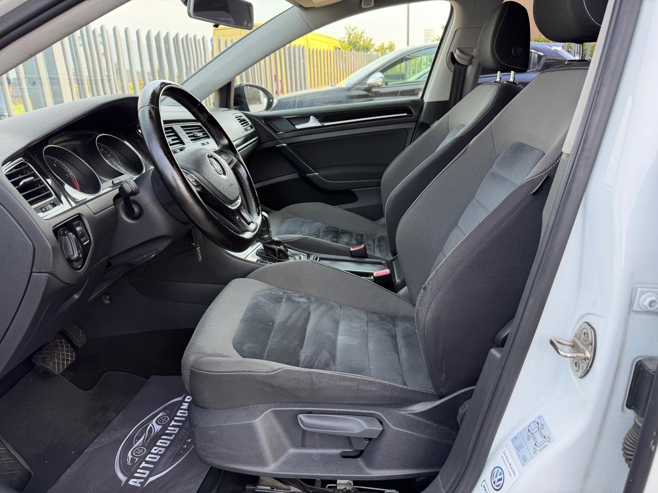 Volkswagen Golf 7 1.6 TDI DSG 5p. Highline BlueMotion okneopatentati