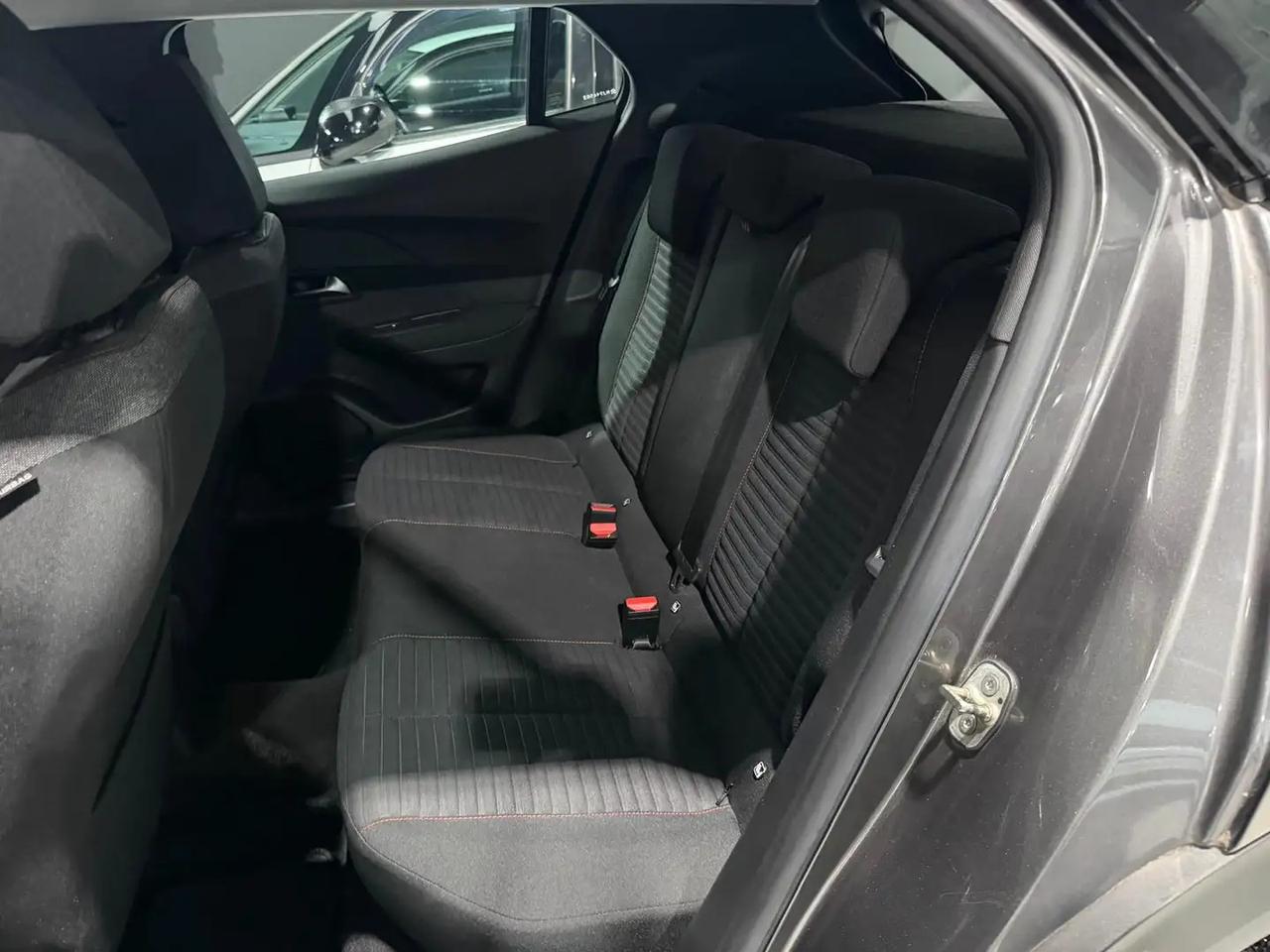 Peugeot 2008 1.5 bluehdi Active Pack s&s 110cv