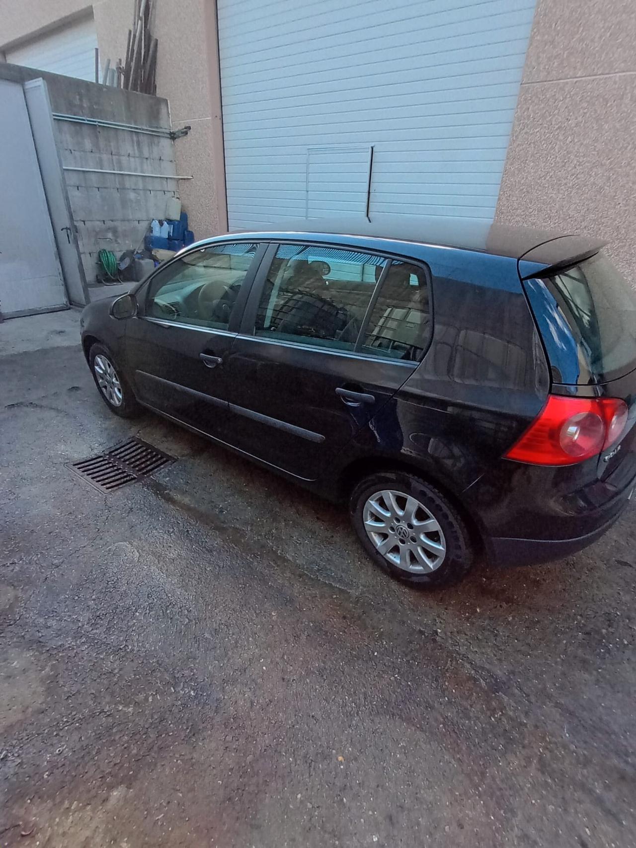 Volkswagen Golf 2.0 16V TDI 3p. Comfortline