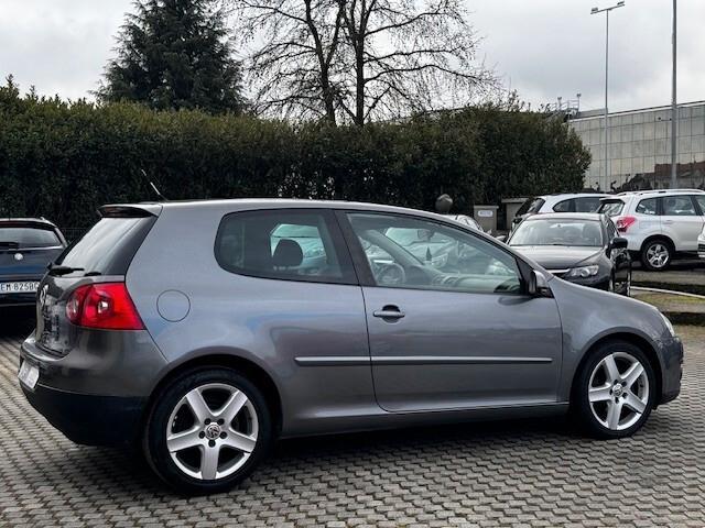 Volkswagen Golf 1.9 TDI DPF 3p. GT Sport