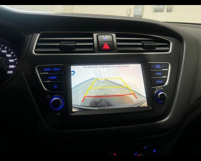 HYUNDAI i20 II - 1.2 mpi Connectline 75cv 5p