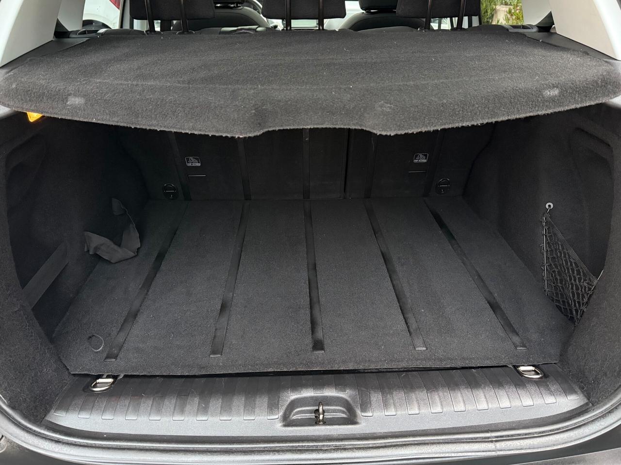 Peugeot 2008 Blue Hdi1.6 CV 92 Allure
