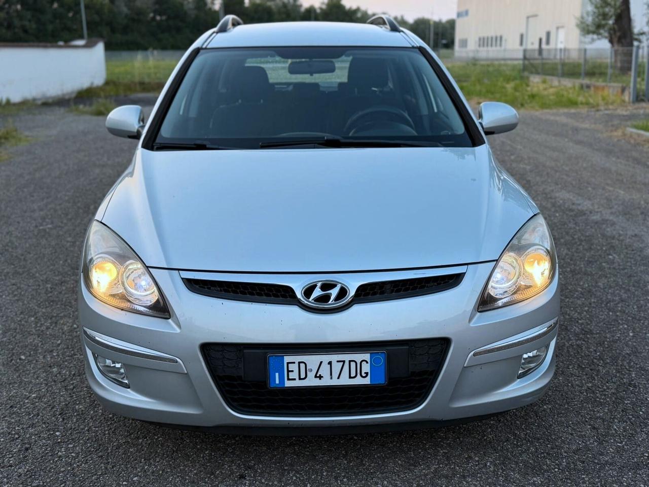 Hyundai i30 SW 1.6 CRDi 90cv Neopatentati