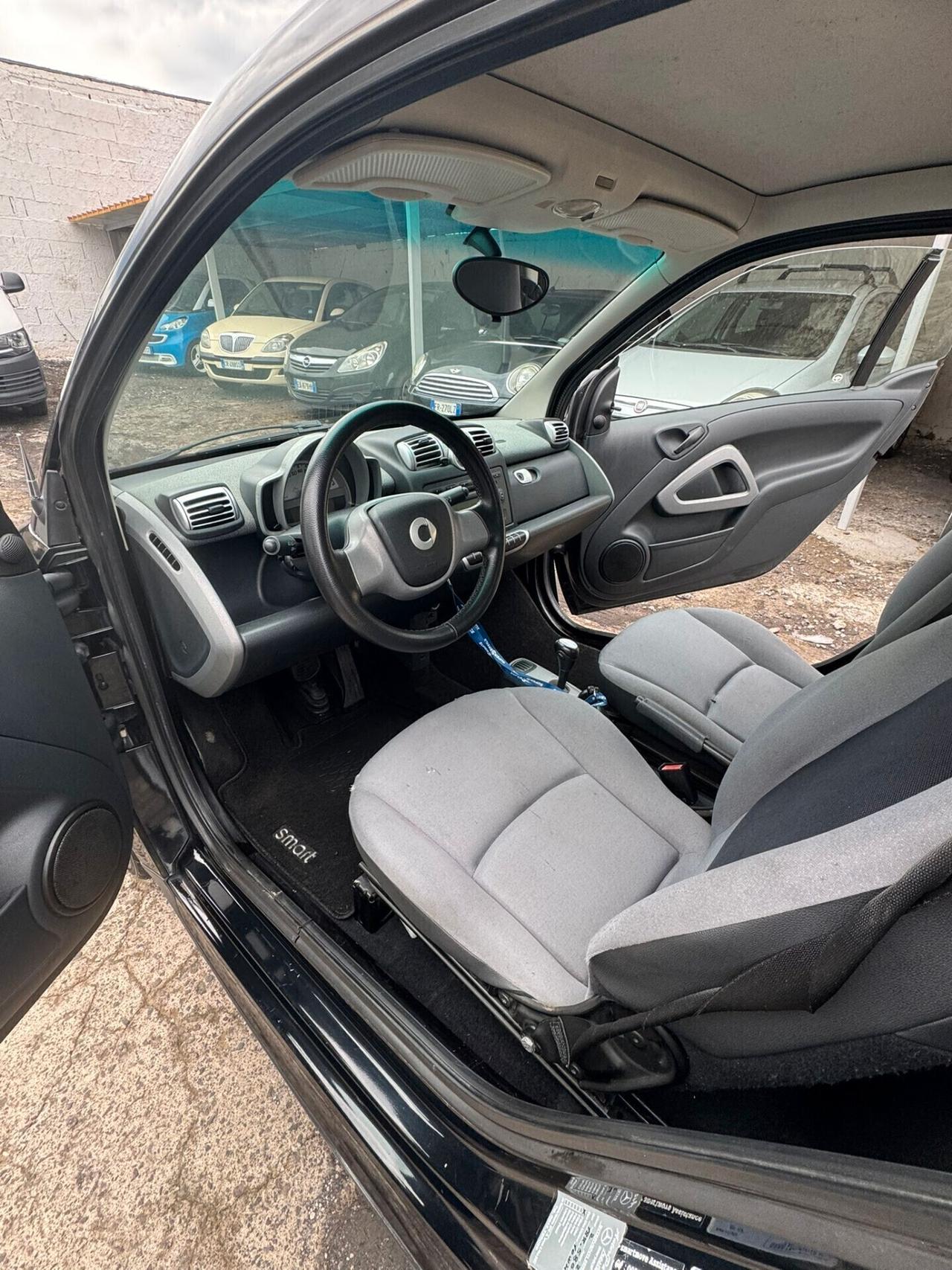 Smart ForTwo 1000 52 kW coupé limited one