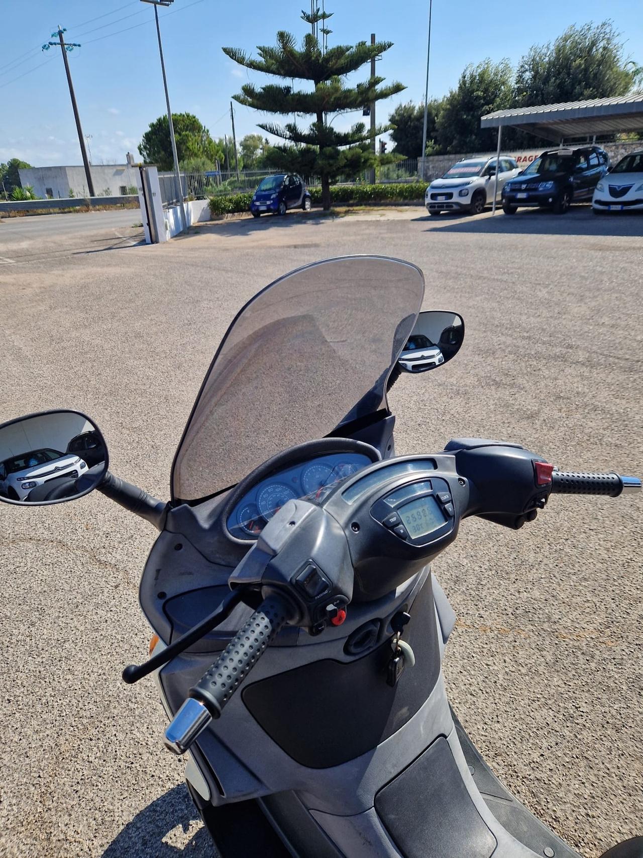 Piaggio X9 250