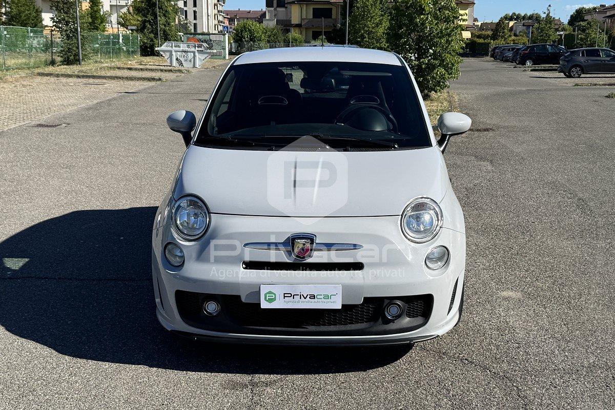 ABARTH 500 1.4 Turbo T-Jet Custom
