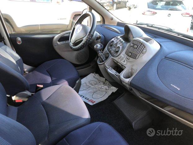 Fiat Multipla 1.6 16V Natural Power Dynamic