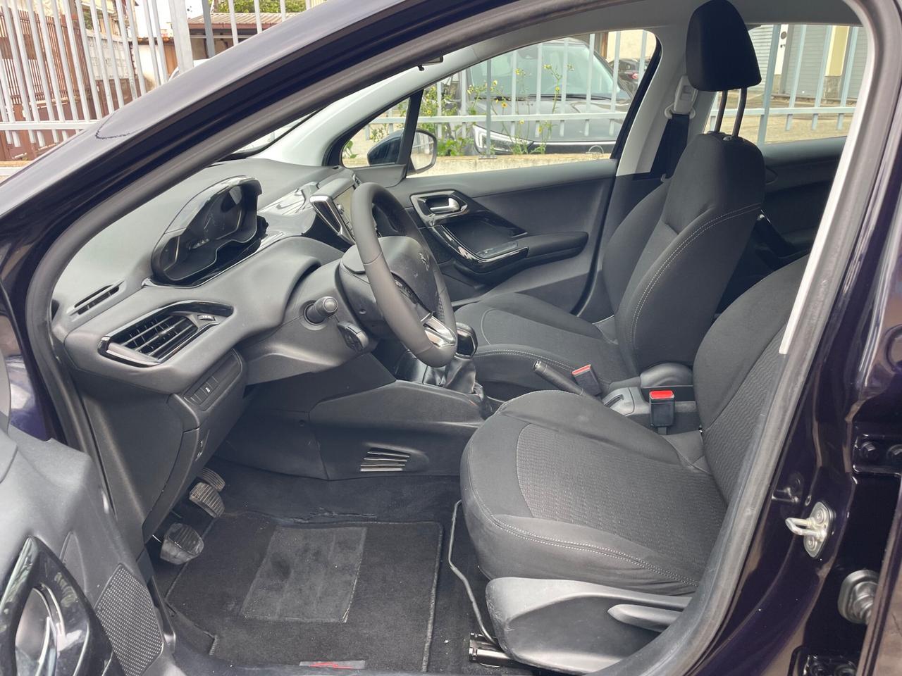 Peugeot 208 BlueHDi 75 5 porte Allure