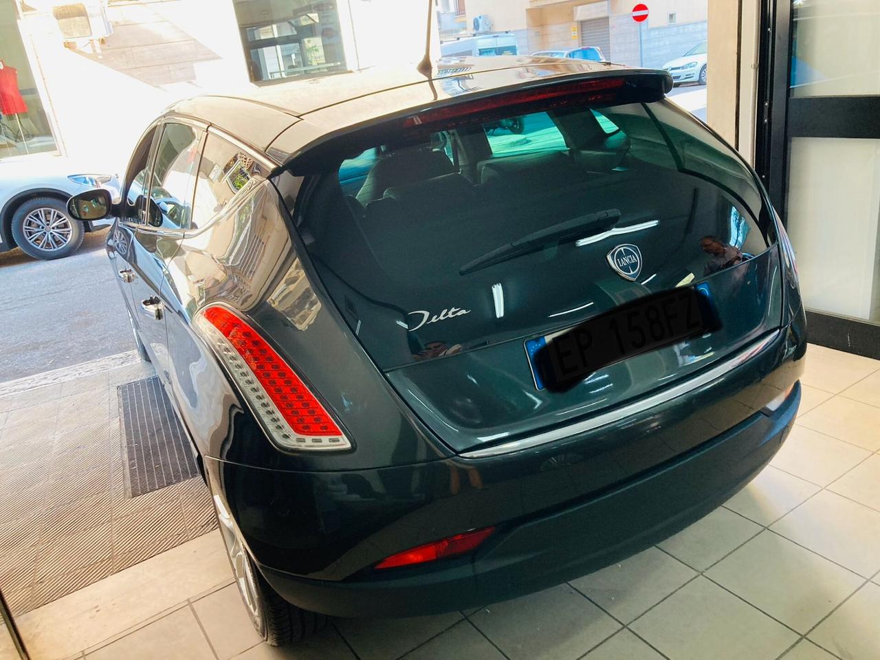 Lancia Delta 1.6 MJT - IDEALE X NEOPATENTATI - 2012