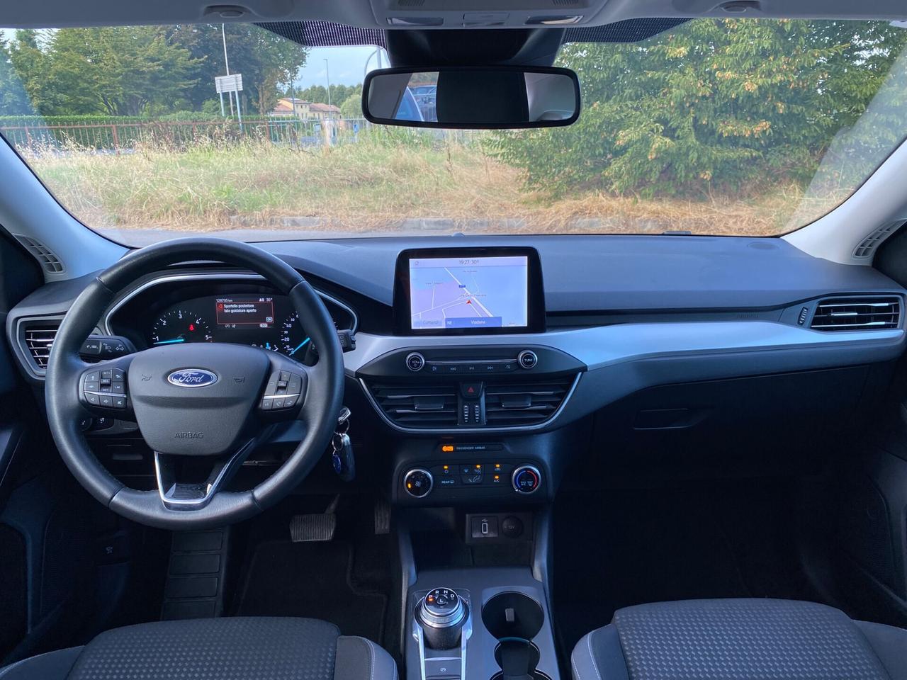 Ford Focus Berlina 1.5 120 CV automatico 5p. Business Co-Pilot