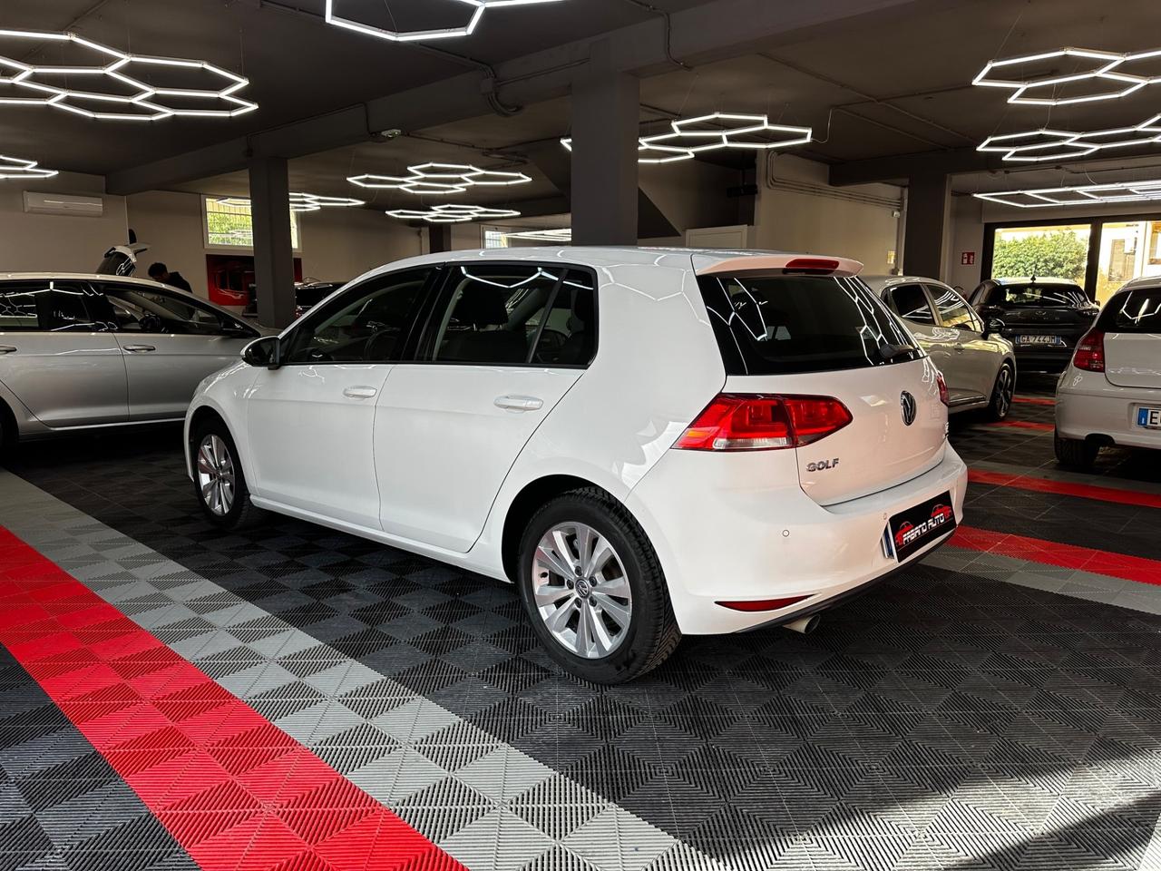 Volkswagen Golf 7 1.6 TDI DSG - FABIANOAUTO