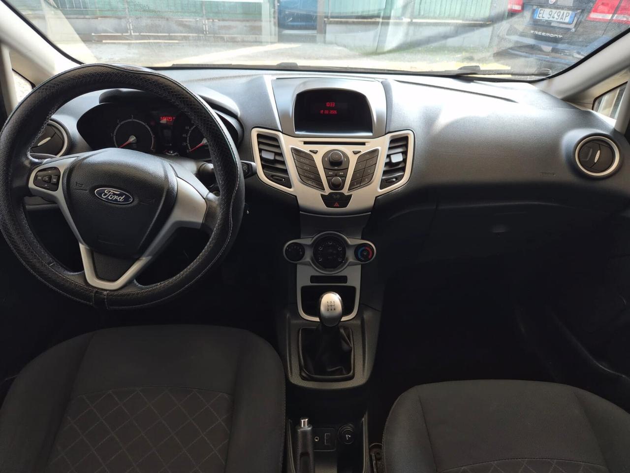 Ford Fiesta 1.4 TDCi 70CV 5 porte Titanium