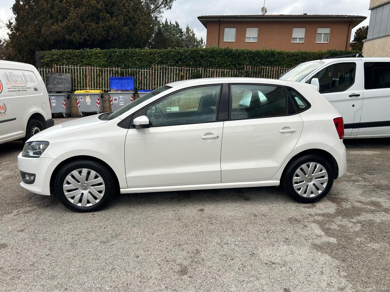 Volkswagen Polo 1.2 Benzina 70 CV Ok Neopatentati