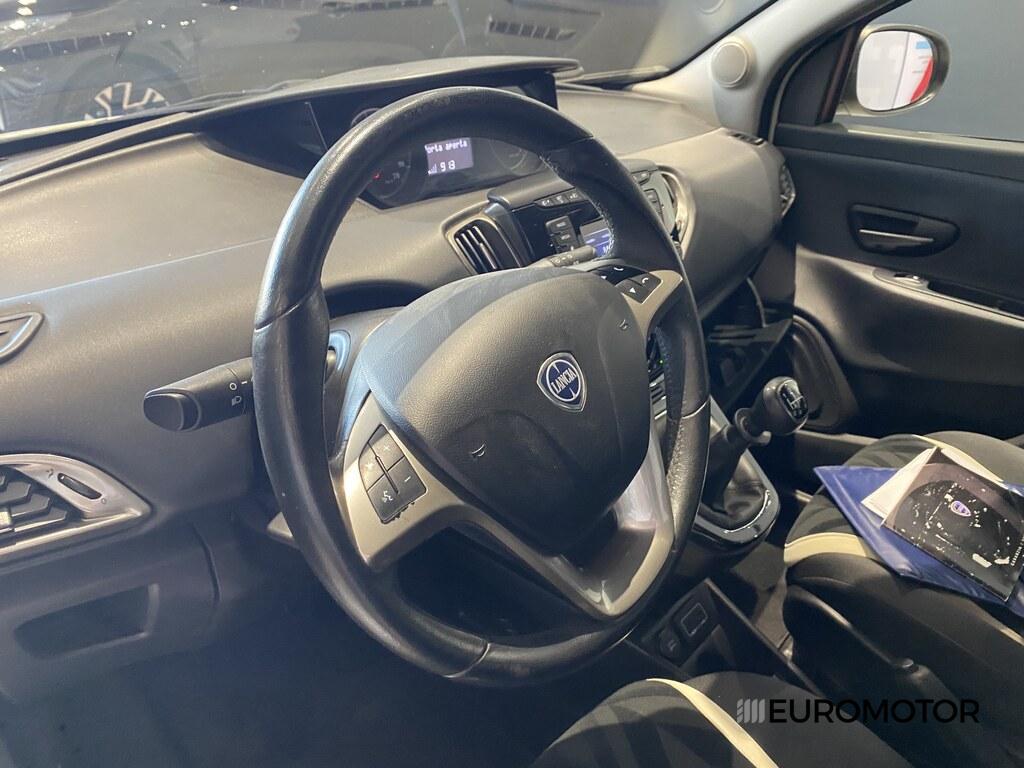 Lancia Ypsilon 5 Porte 1.2 Ecochic Silver