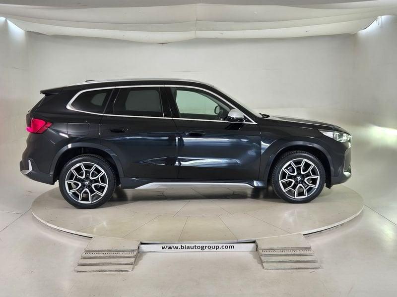 BMW X1 U11 sdrive18d X-Line auto