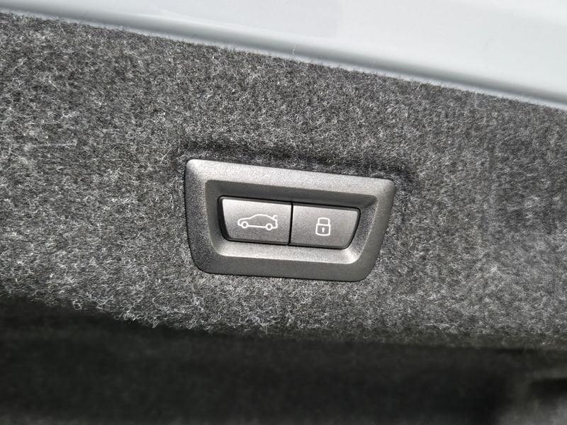 BMW Serie 5 G60 Berlina 520d 48V xdrive MSport Pro auto