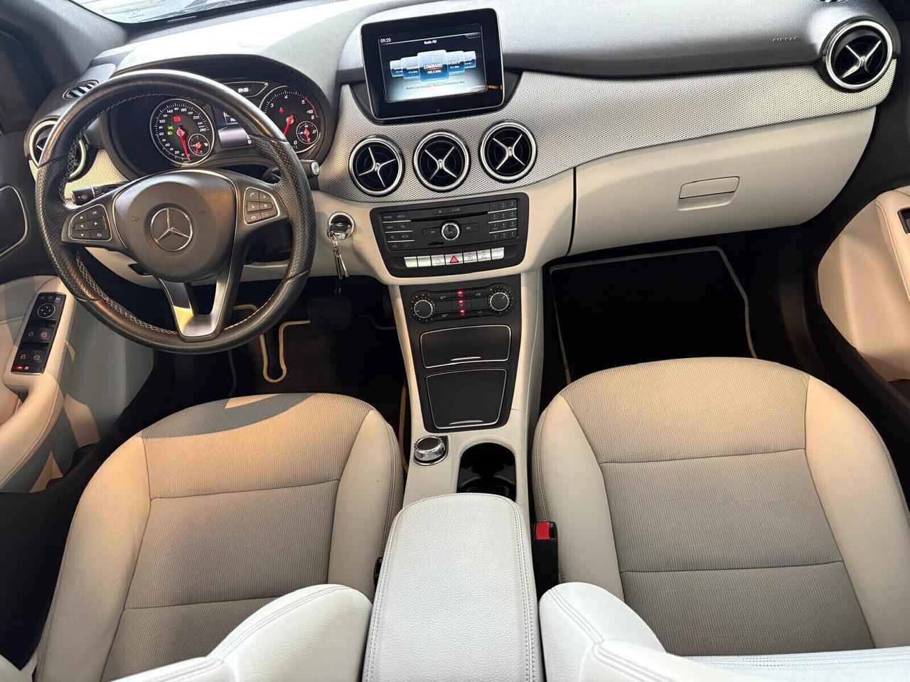 Mercedes-benz B 200 d Automatic 4Matic Premium