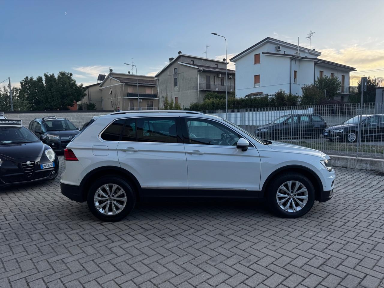 Volkswagen Tiguan 2.0 TDI SCR DSG 4MOTION Advanced BMT