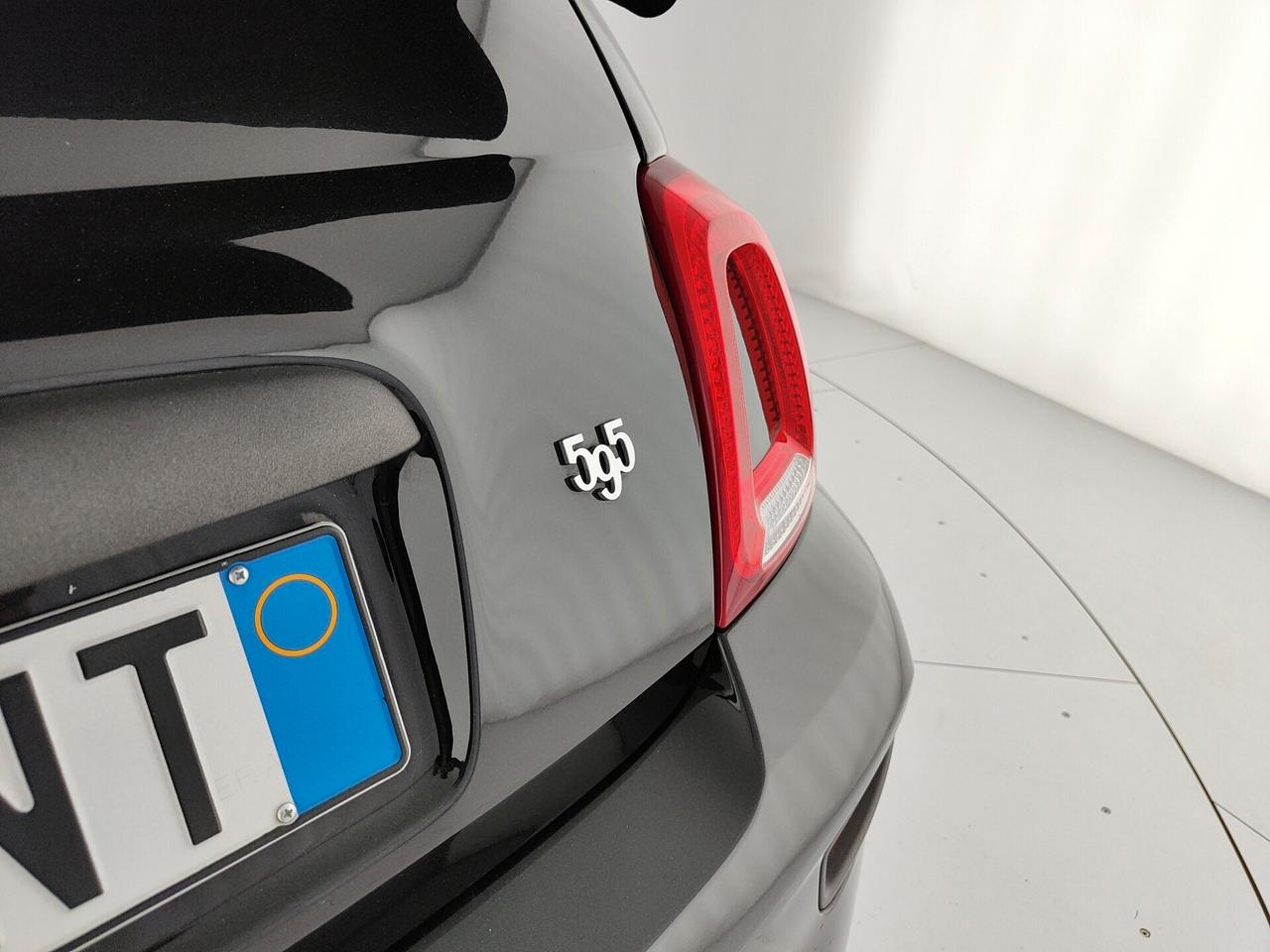 Abarth 595 C 1.4 Turbo T-Jet 165 CV