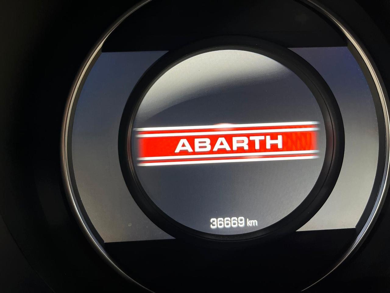 Abarth 595 1.4 Turbo T-Jet 145 CV