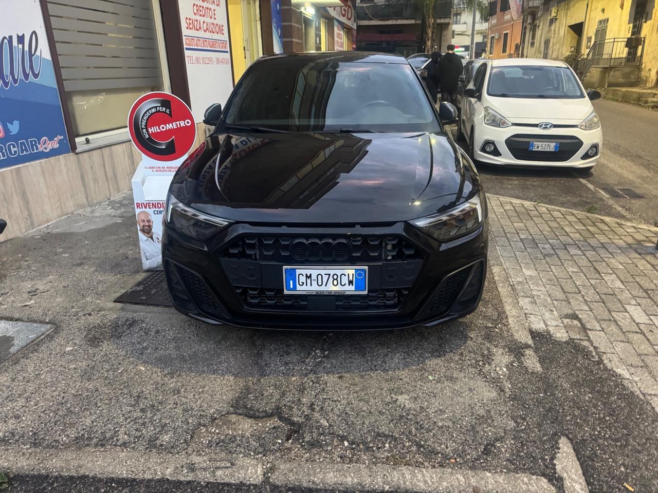 Audi A1 SPB 40 TFSI S tronic Identity Black