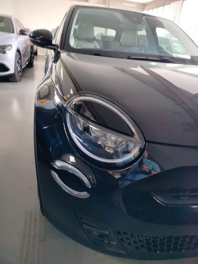 FIAT 600 Hybrid 100 CV DCT MHEV La Prima